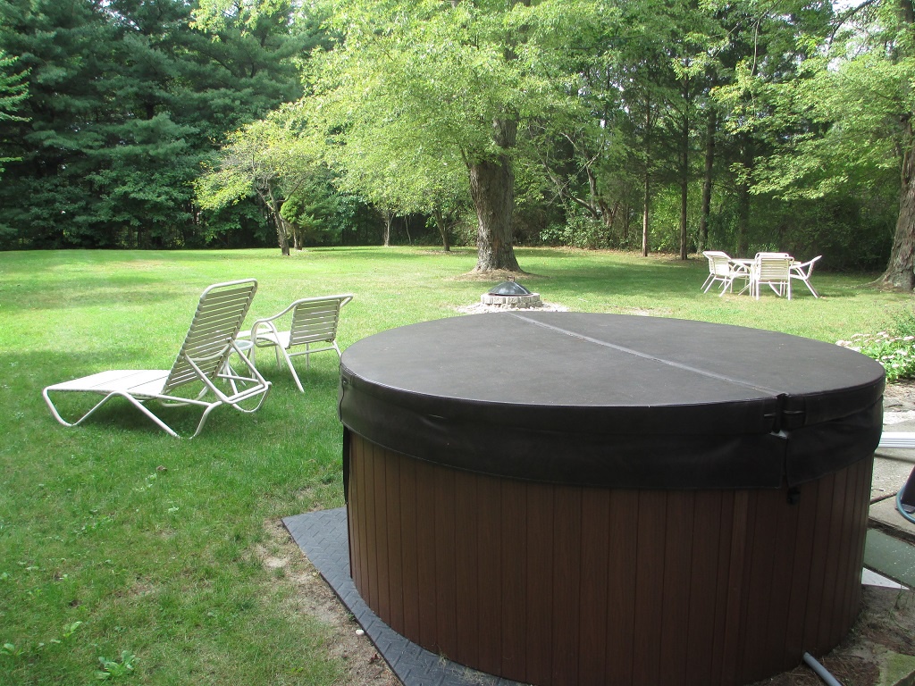 Private Hot Tub