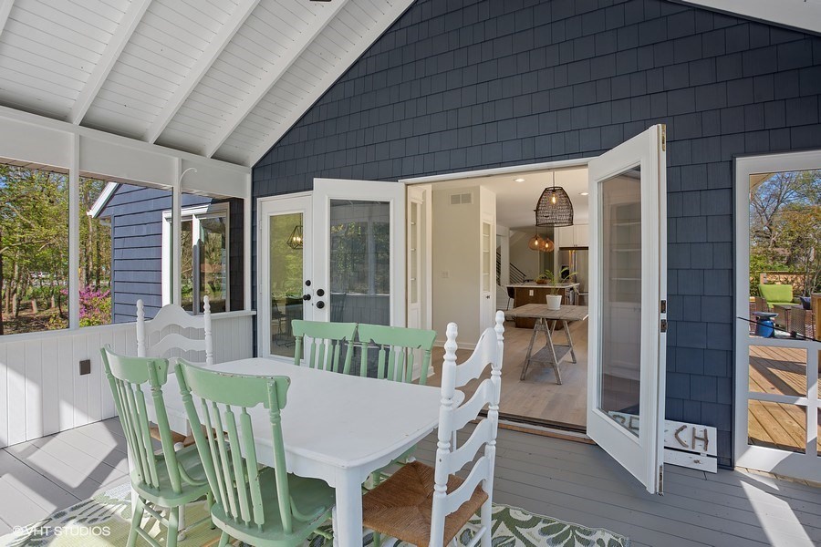 Lovely Screened In Porch