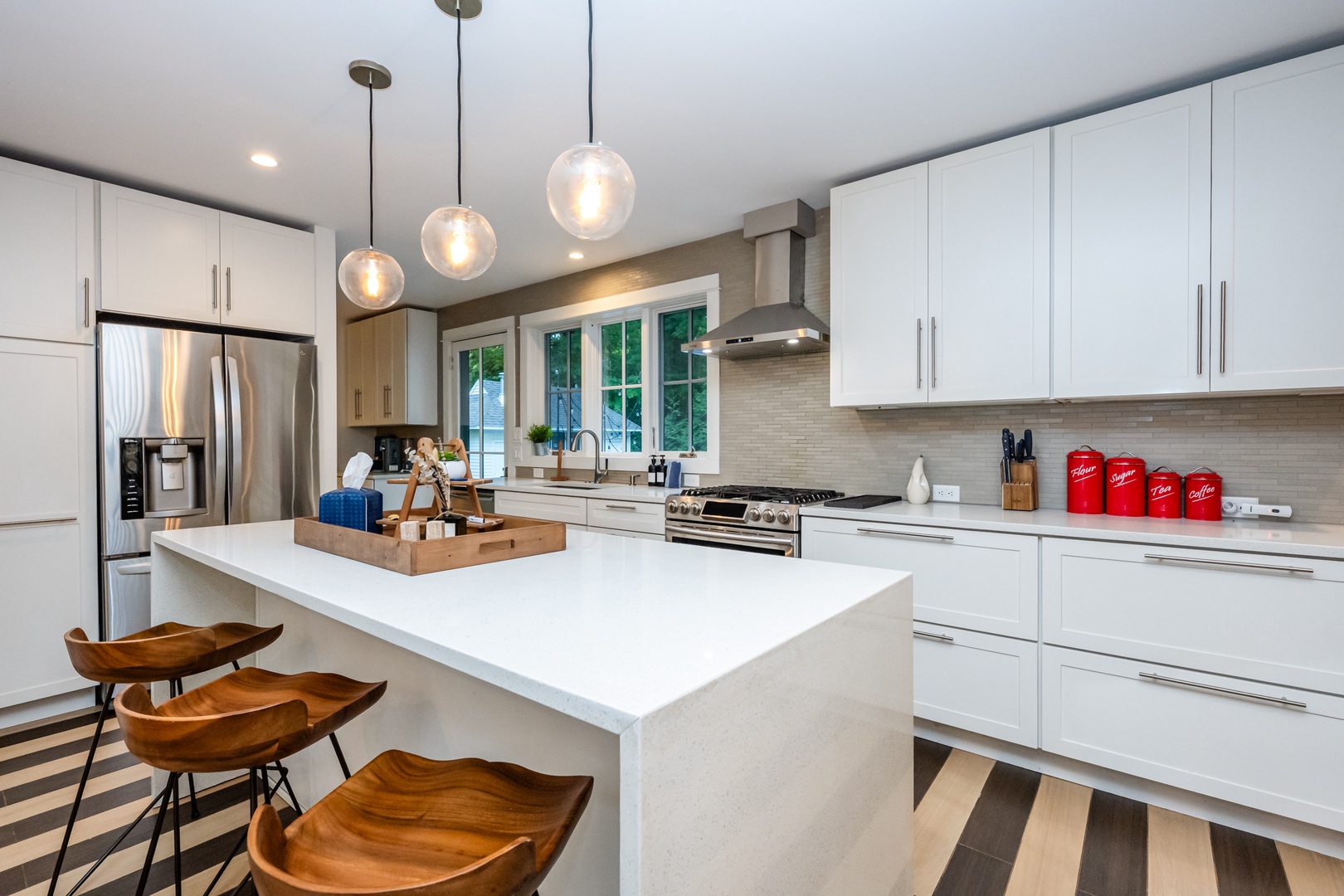 Fully Stocked Kitchen