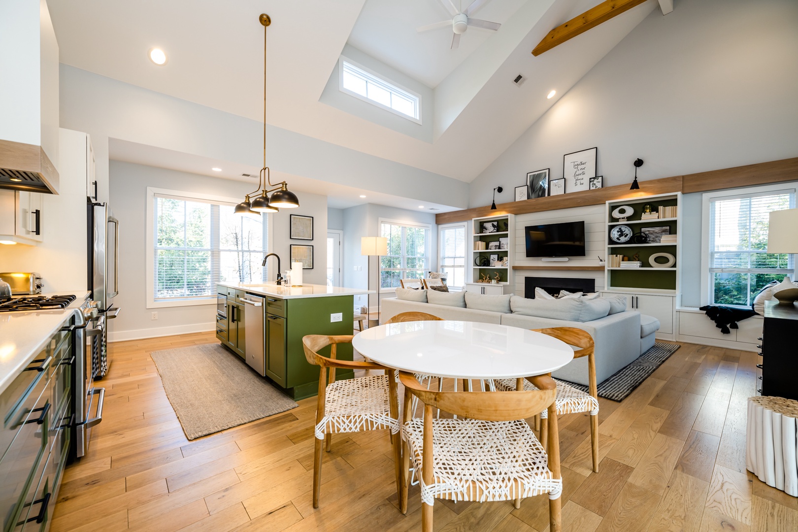 Kitchen Area Seating