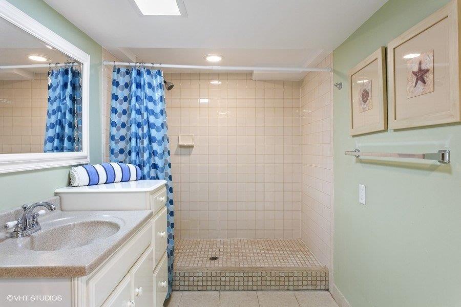 Basement Full Bathroom (Shower)