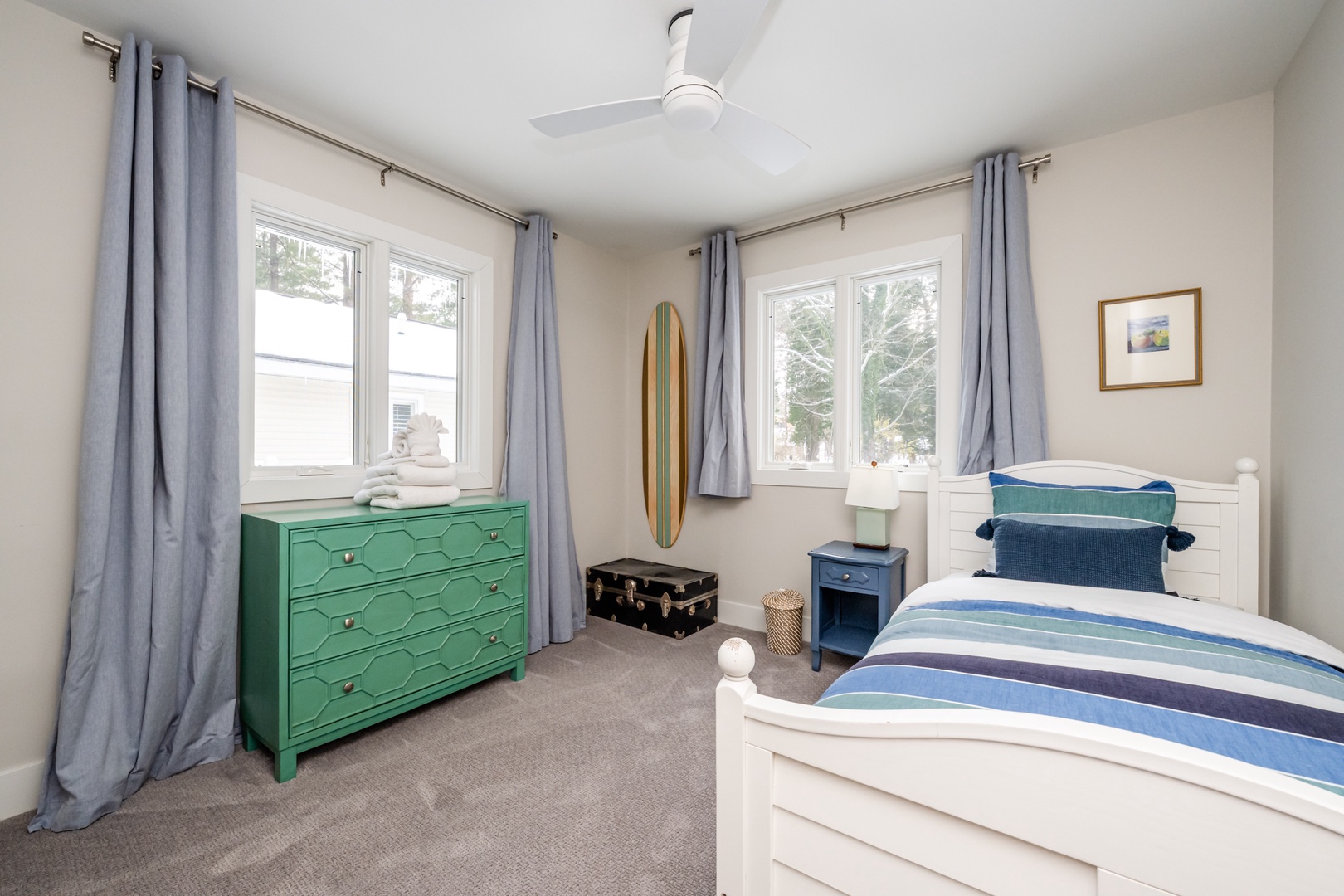 Bedroom #5 (Two Twins/Trundle)