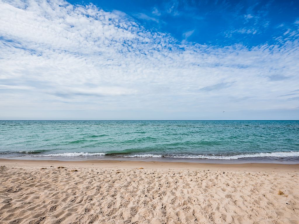Two Lake Michigan Beaches to Pick From (One Private One Public)