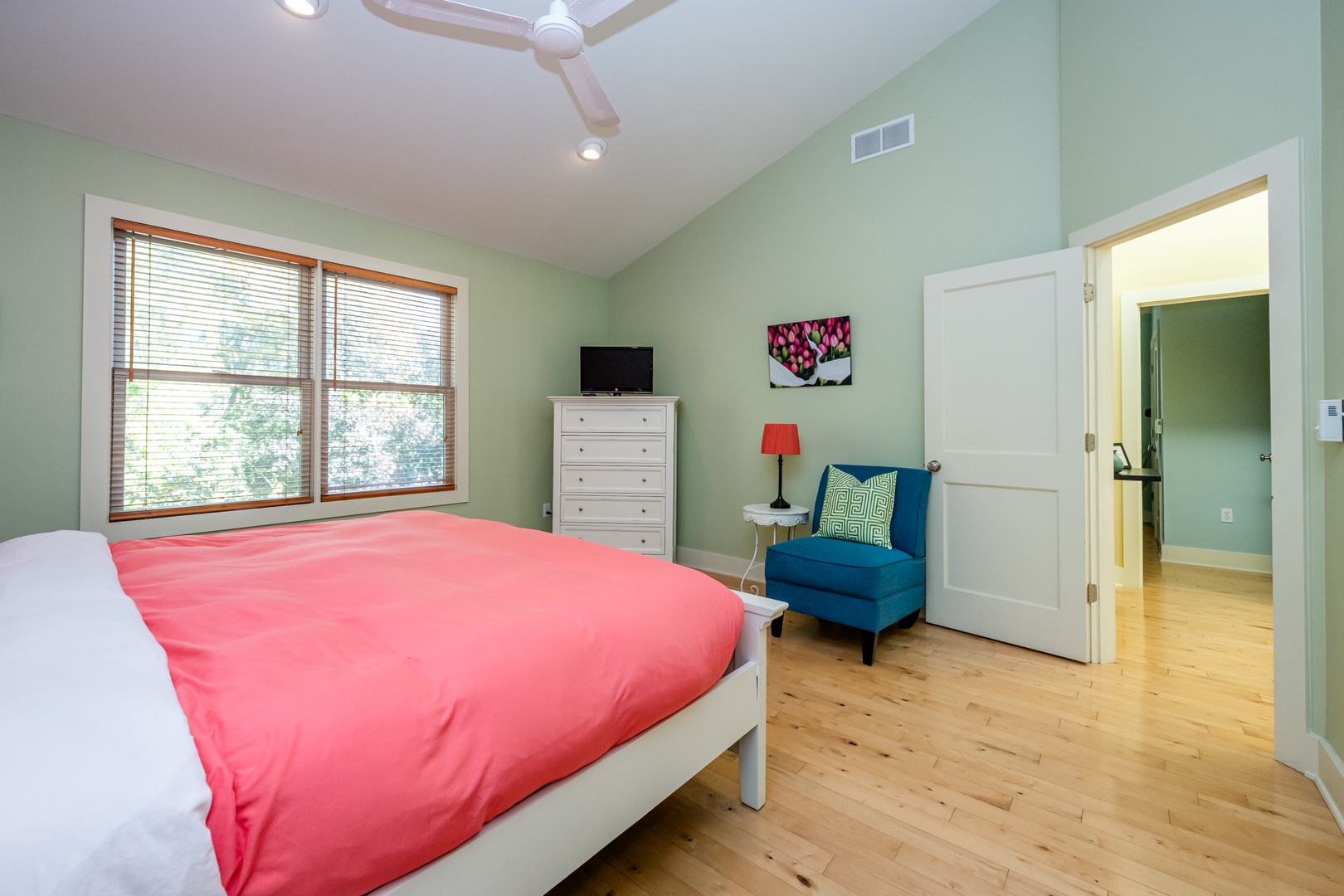 Bedroom #1 (Alt Angle)