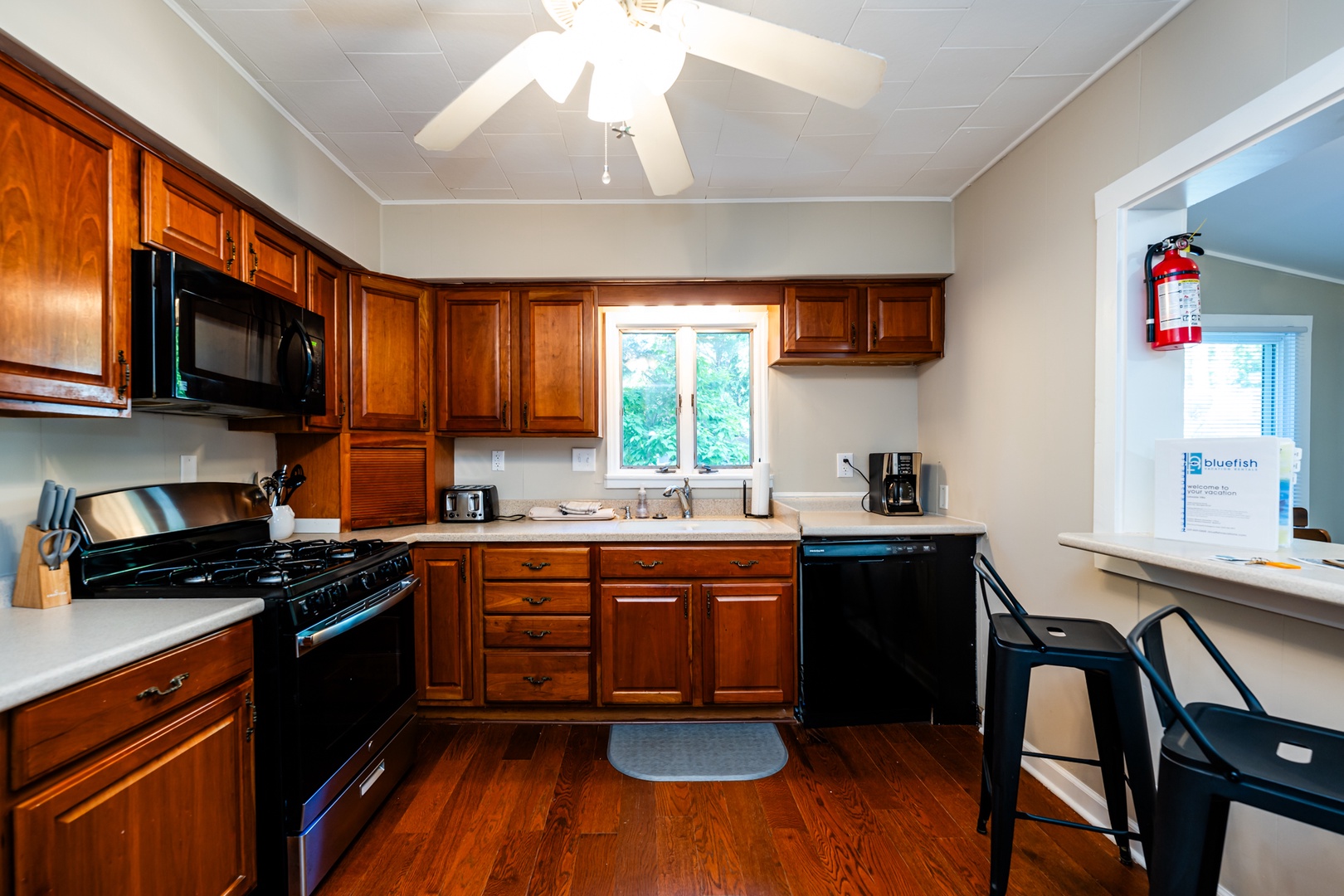 Full Stocked Kitchen