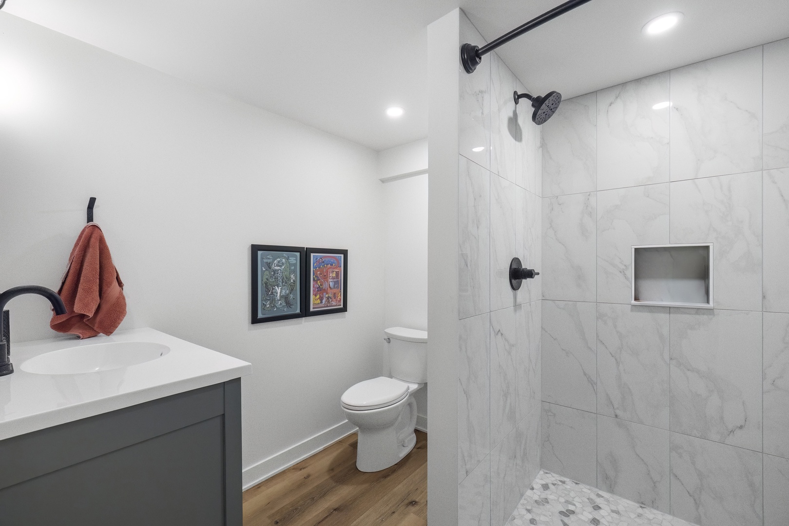 Downstairs Full Bathroom