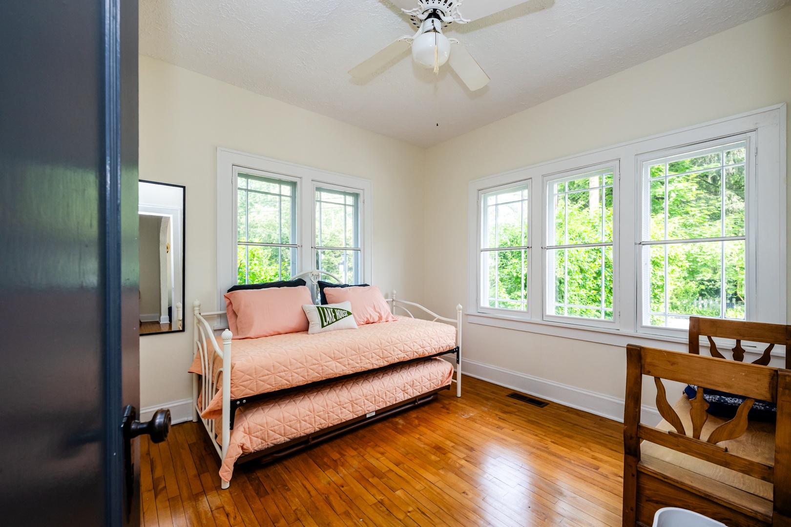 Bedroom #2 (Two Twin Trundle)