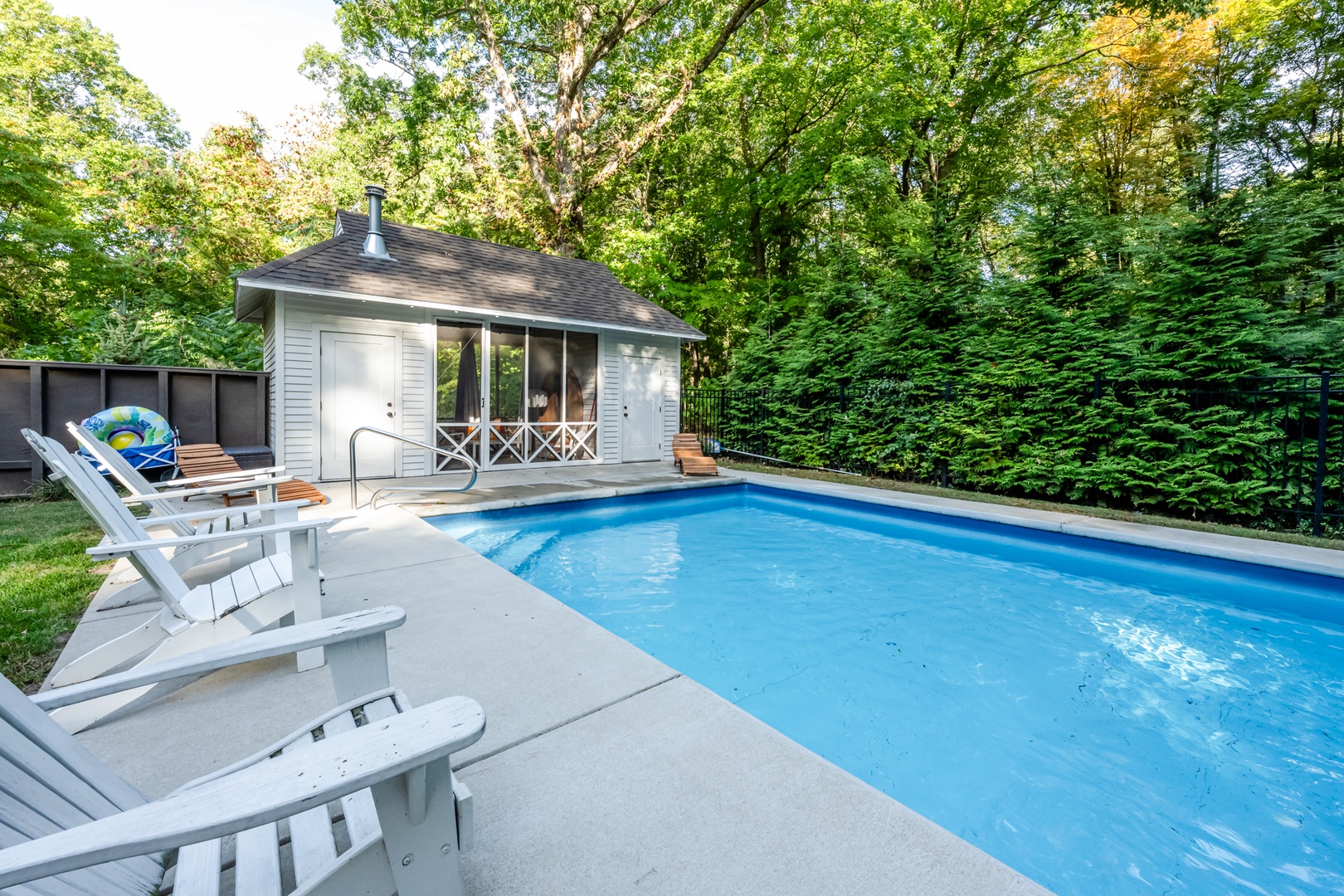 Pool House With Sauna