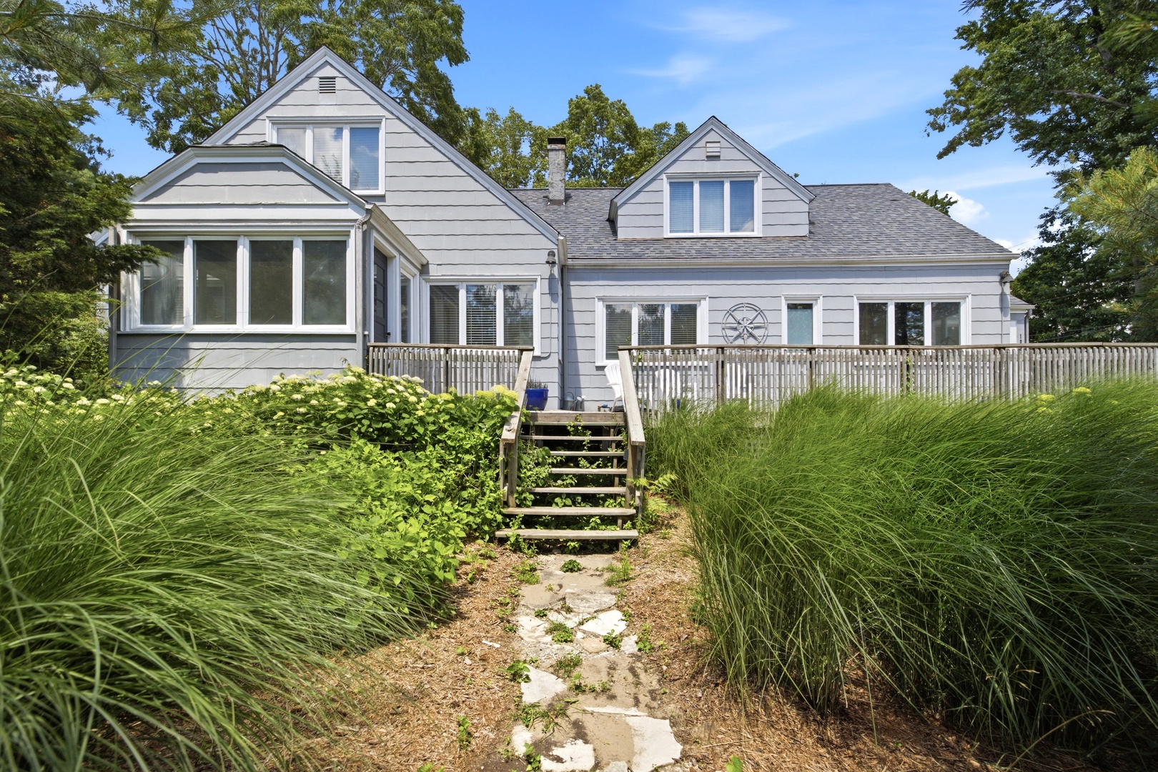 Welcome To Dunegrass Cottage!