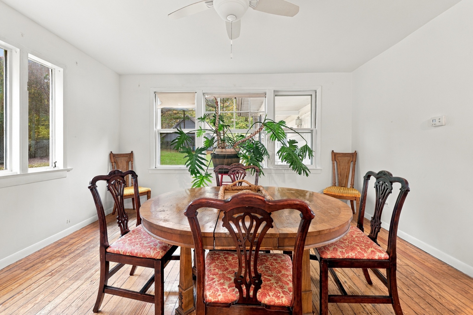 Secondary Dining Option