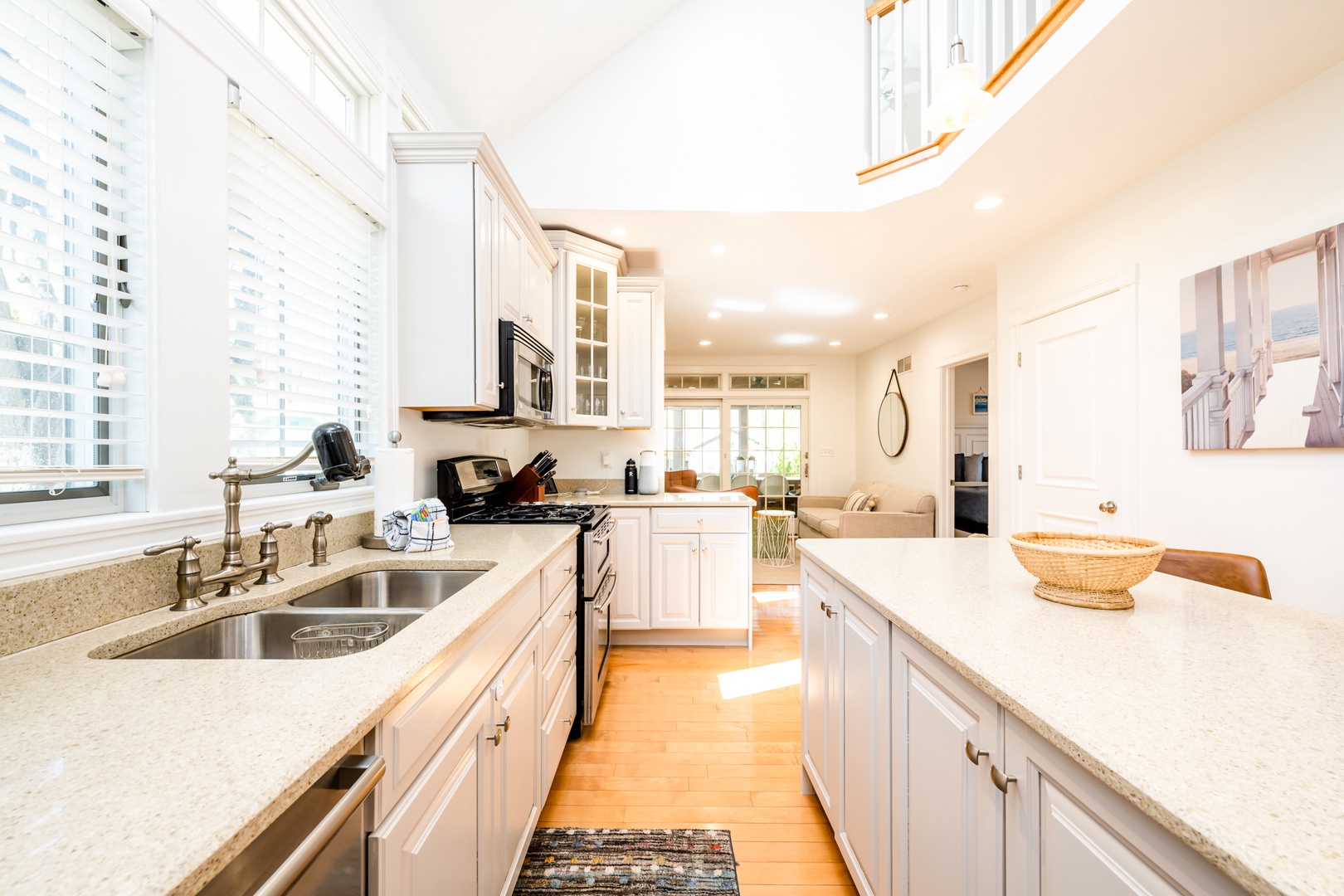 Fully Stocked Kitchen