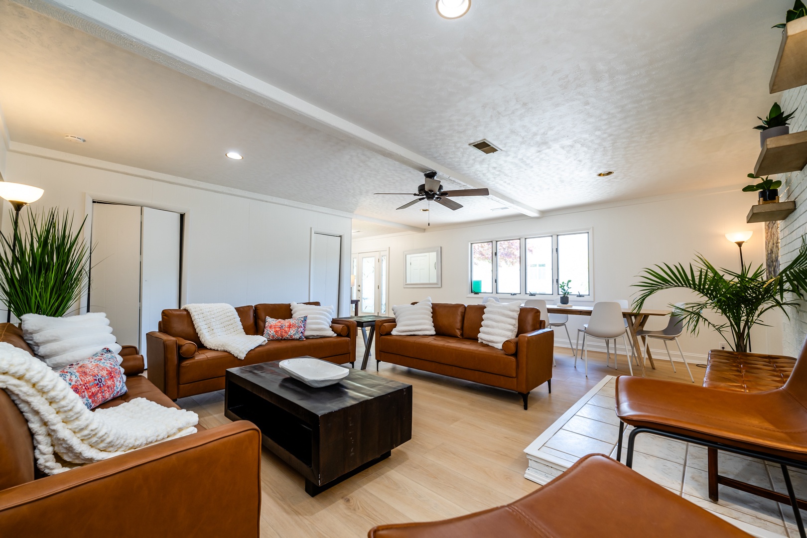 Spacious Family Room