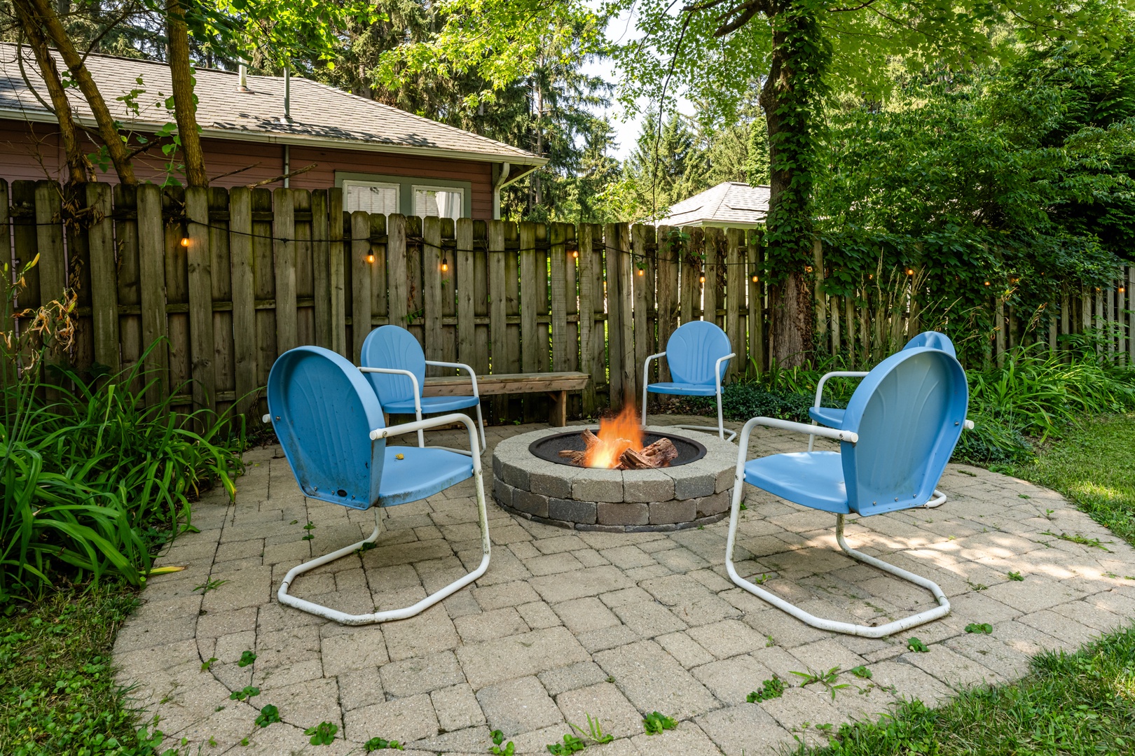 Outdoor Firepit!