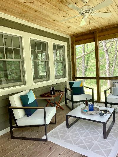 Screened In Porch