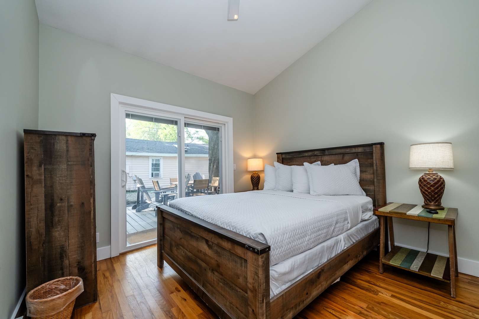 Bedroom #2 (Queen)