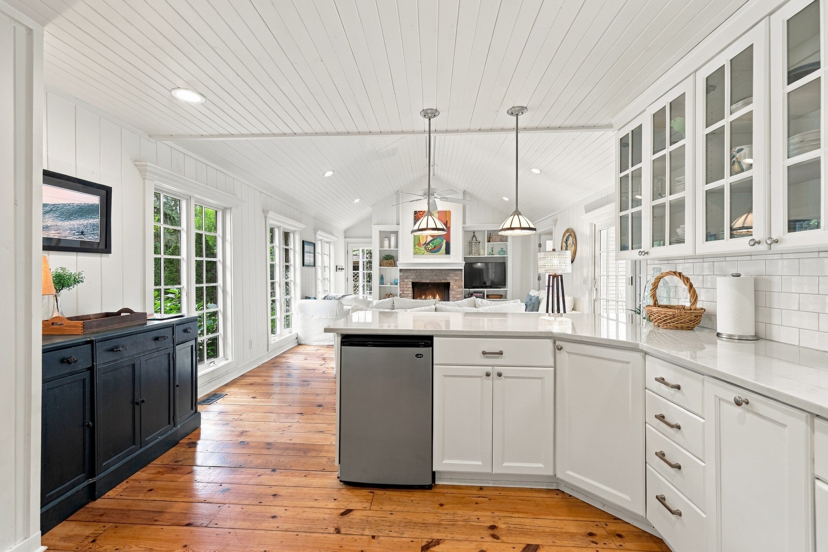 Fully Equipped Kitchen!