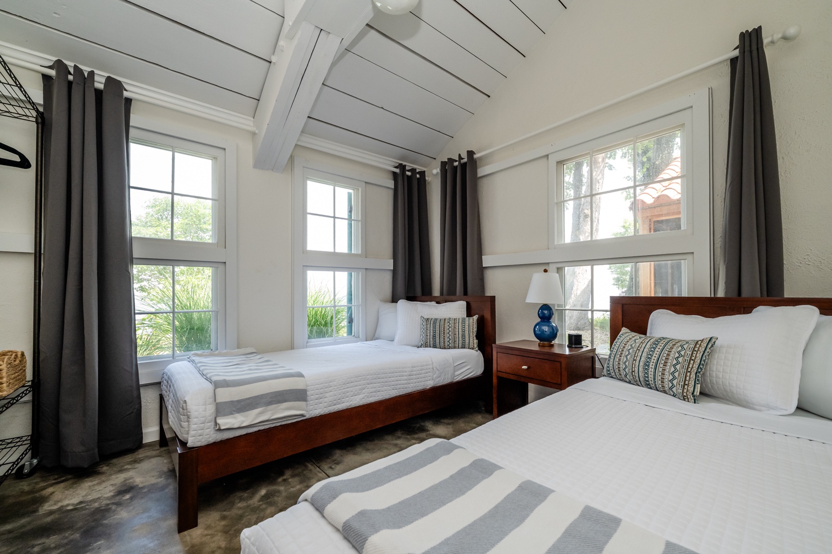 Bedroom #3 (Twin Beds)