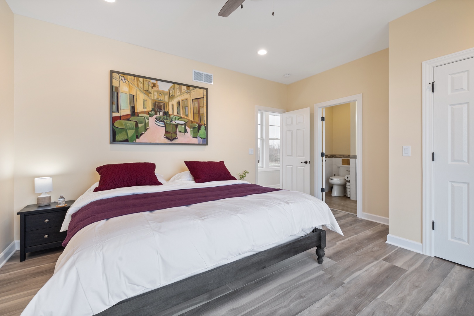 Bedroom #2 (King)