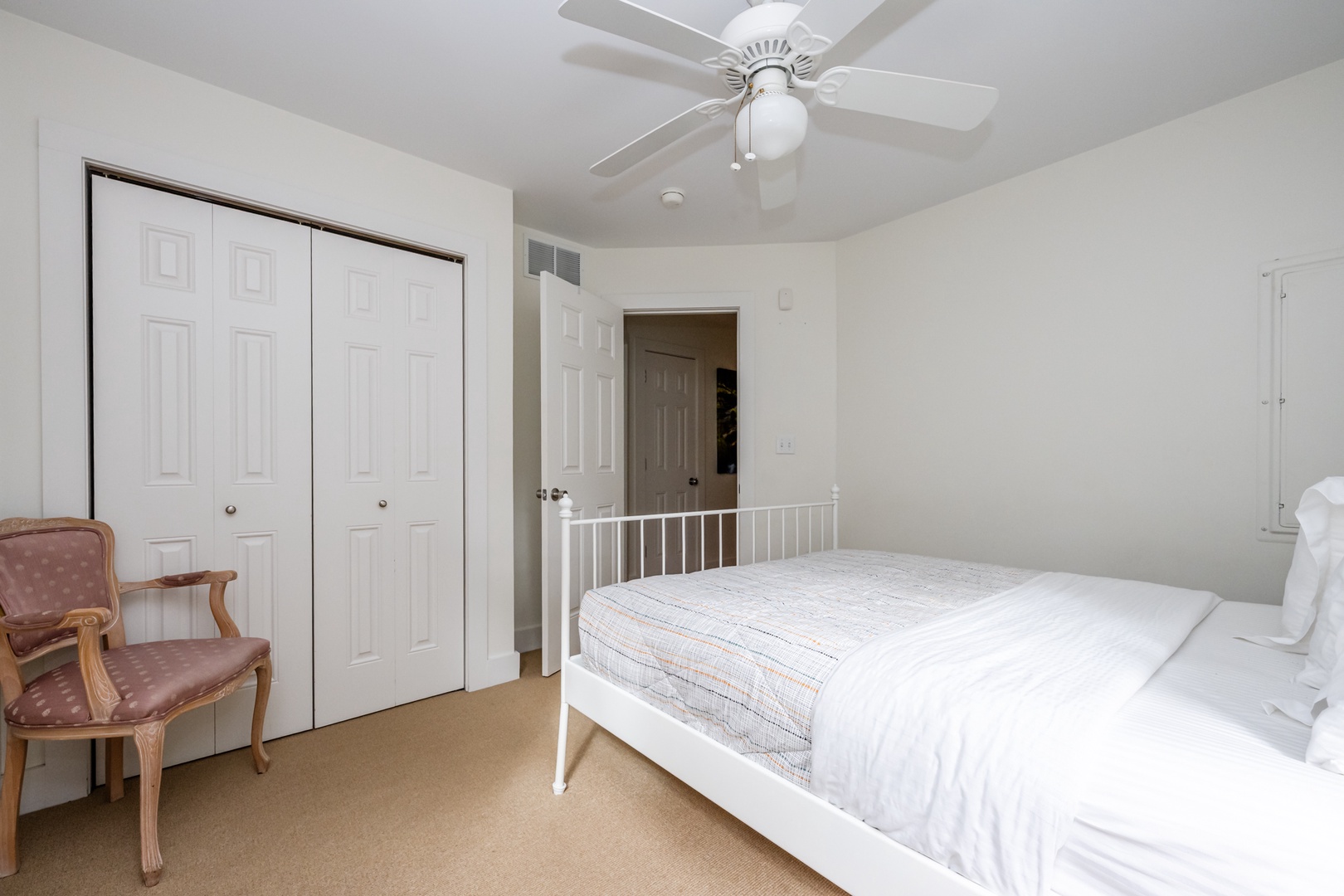 Bedroom #2 (Alt Angle)