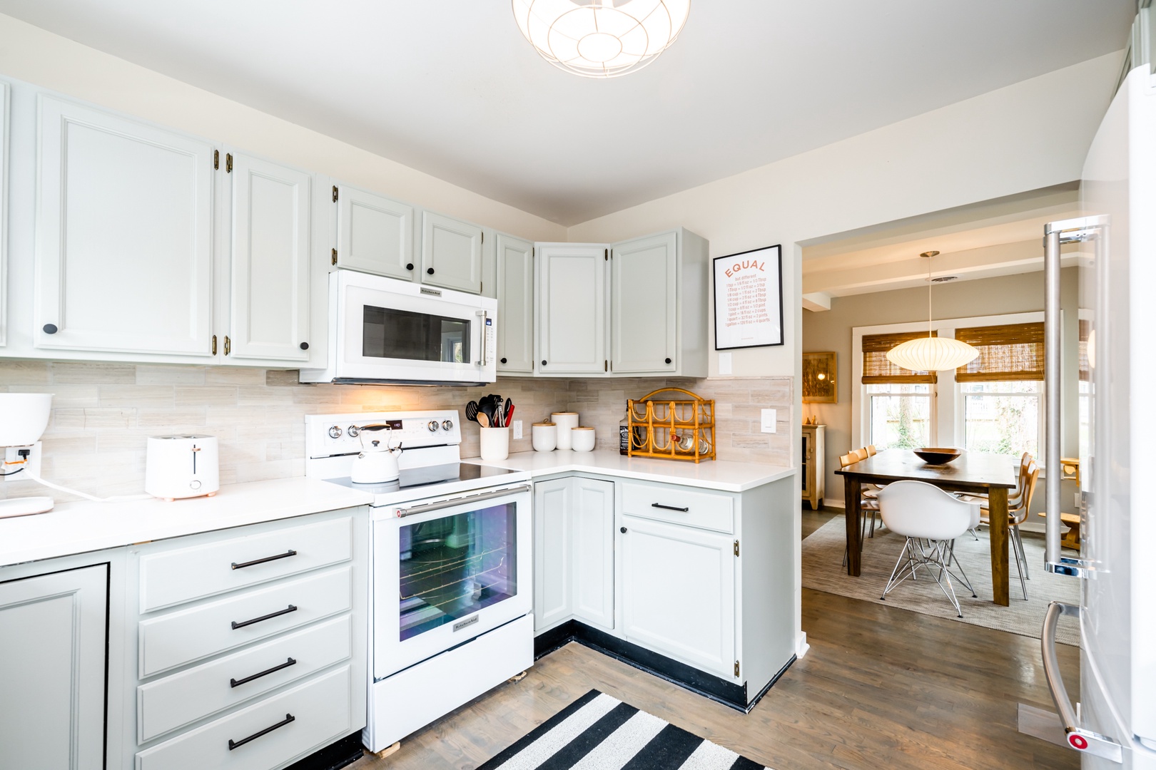 Fully Stocked Kitchen