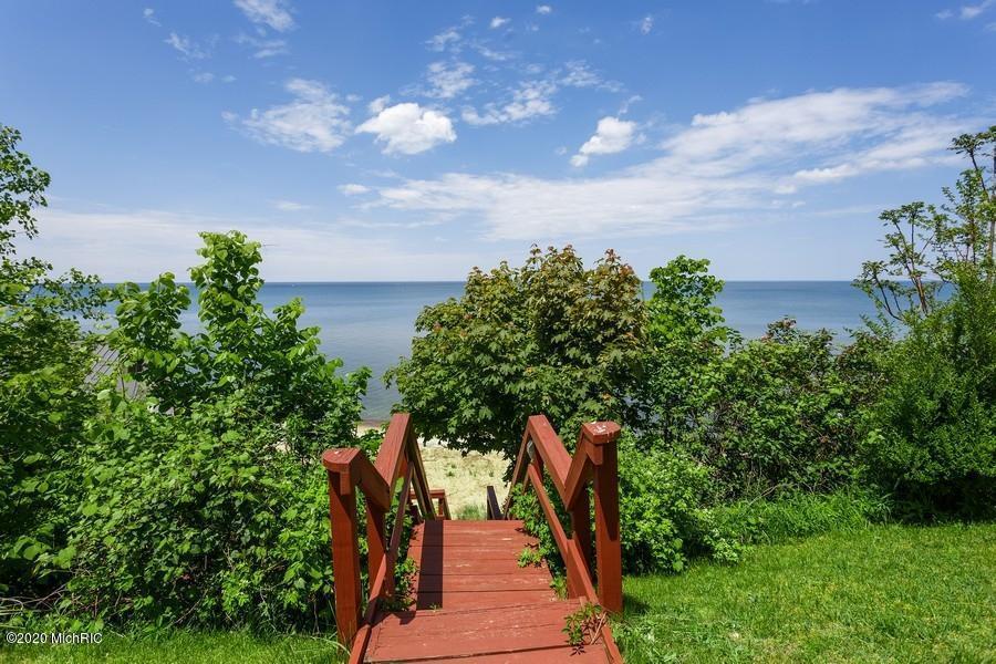 Steps To Private Beach