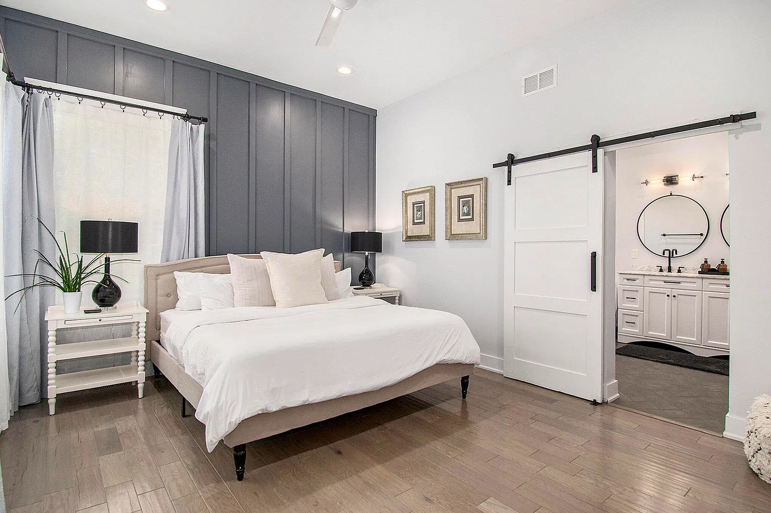 Bedroom #1 (King)