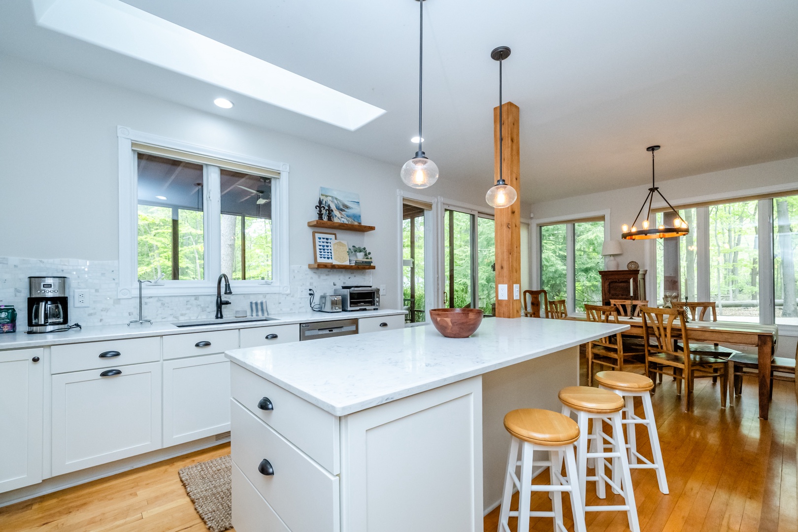 Fully Stocked Kitchen