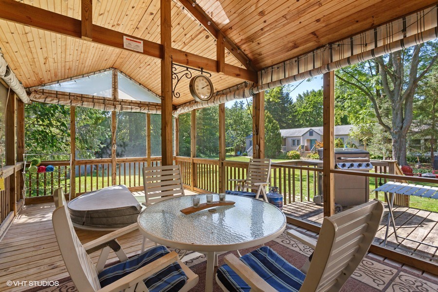 Screened-In Porch with Hot Tub