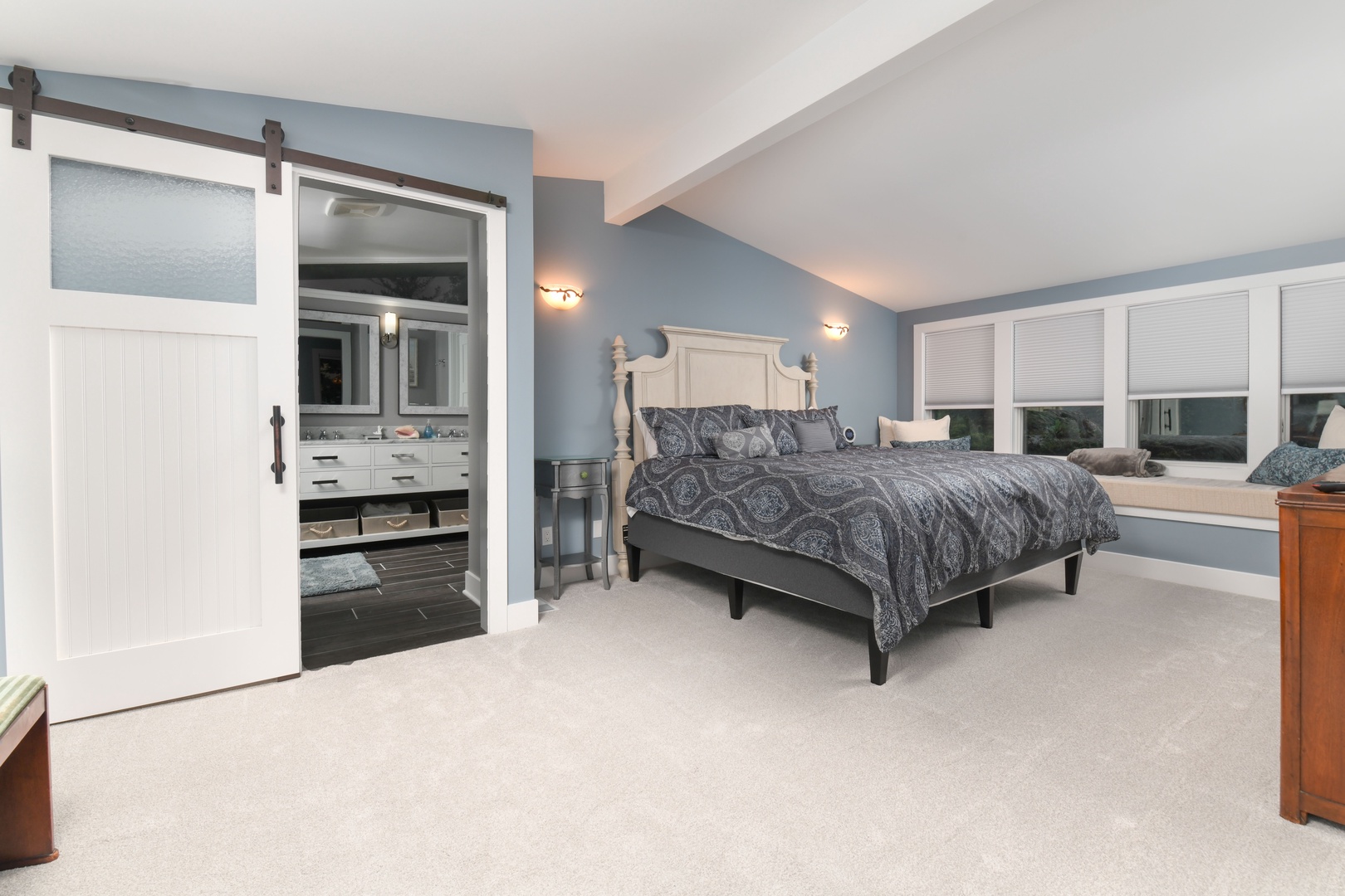 Bedroom #2 (King)