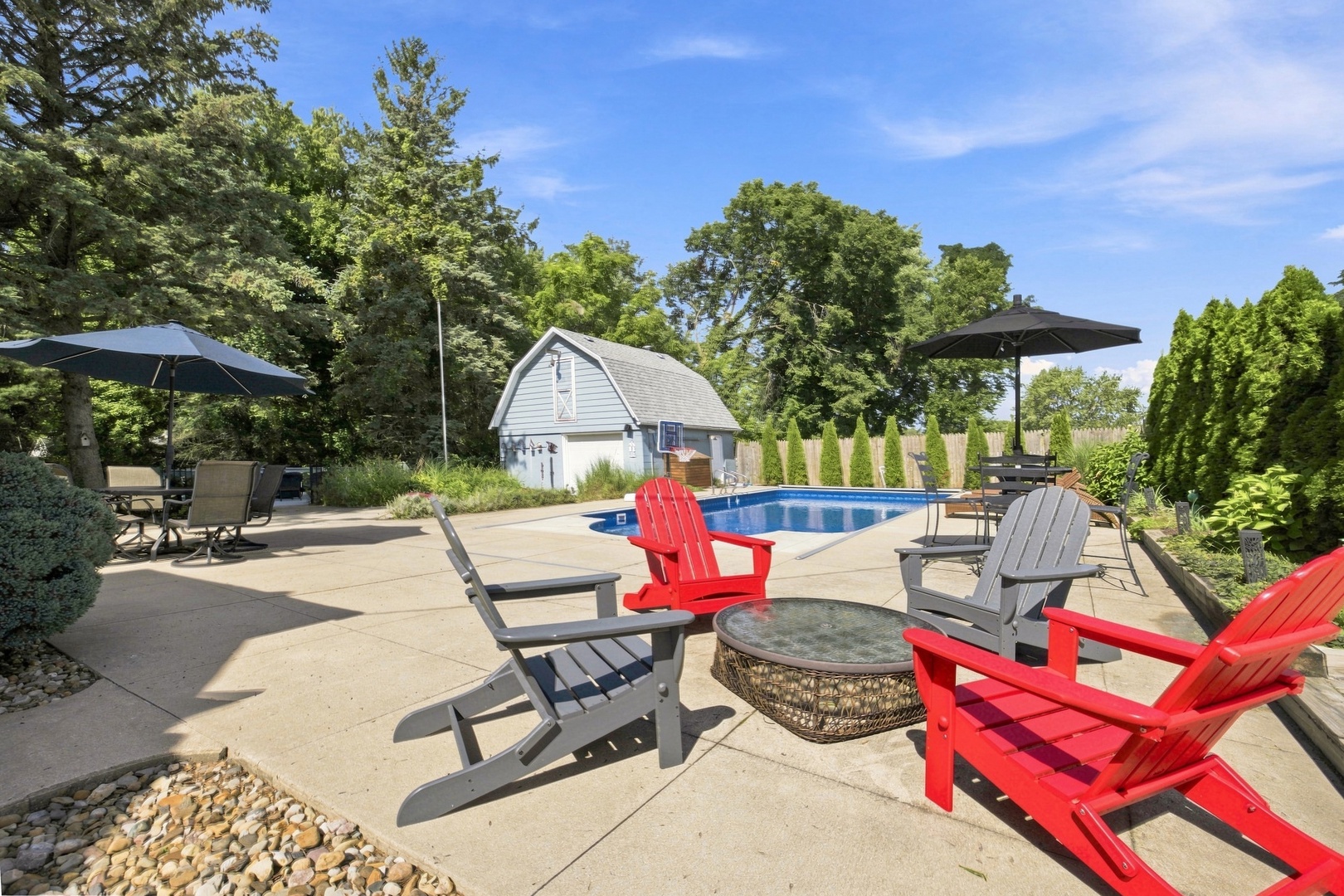 Backyard Made For Memories!