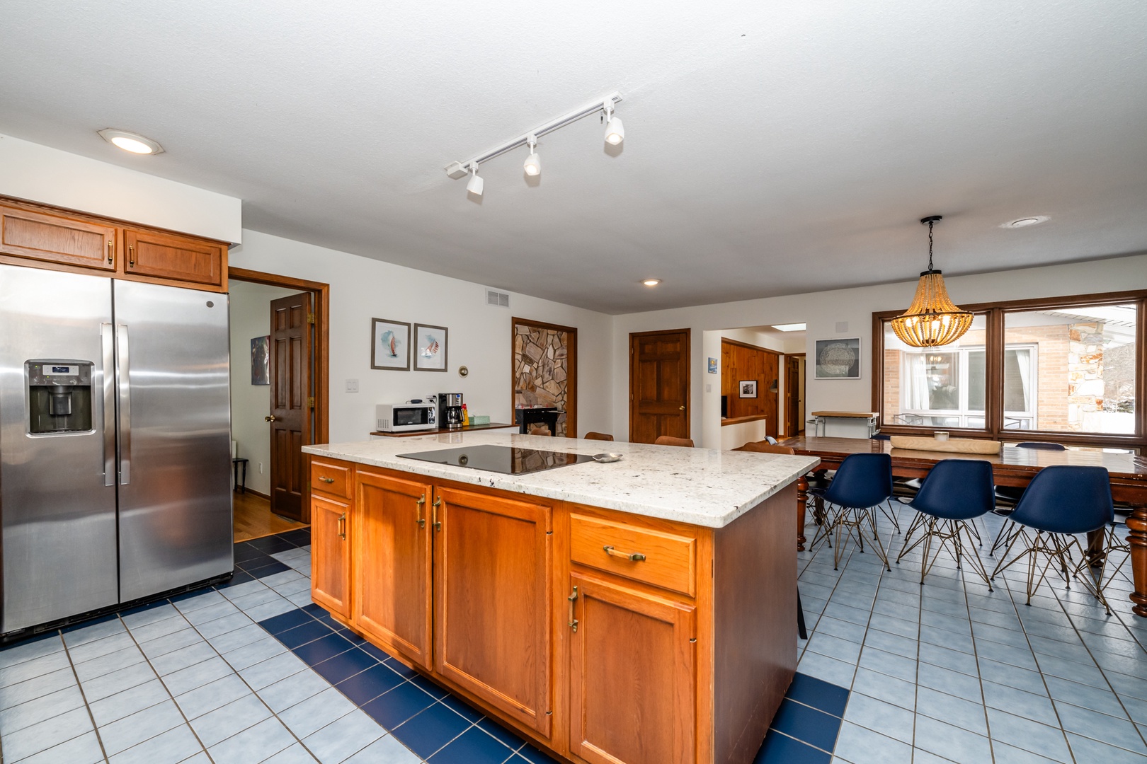 Large Kitchen Area