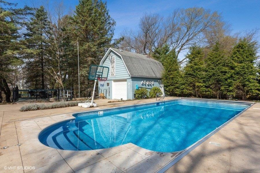 Beautiful Heated Pool