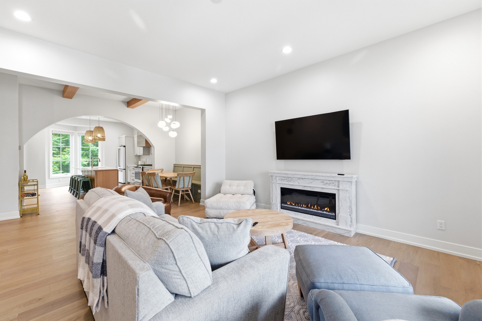 Spacious Family Room!