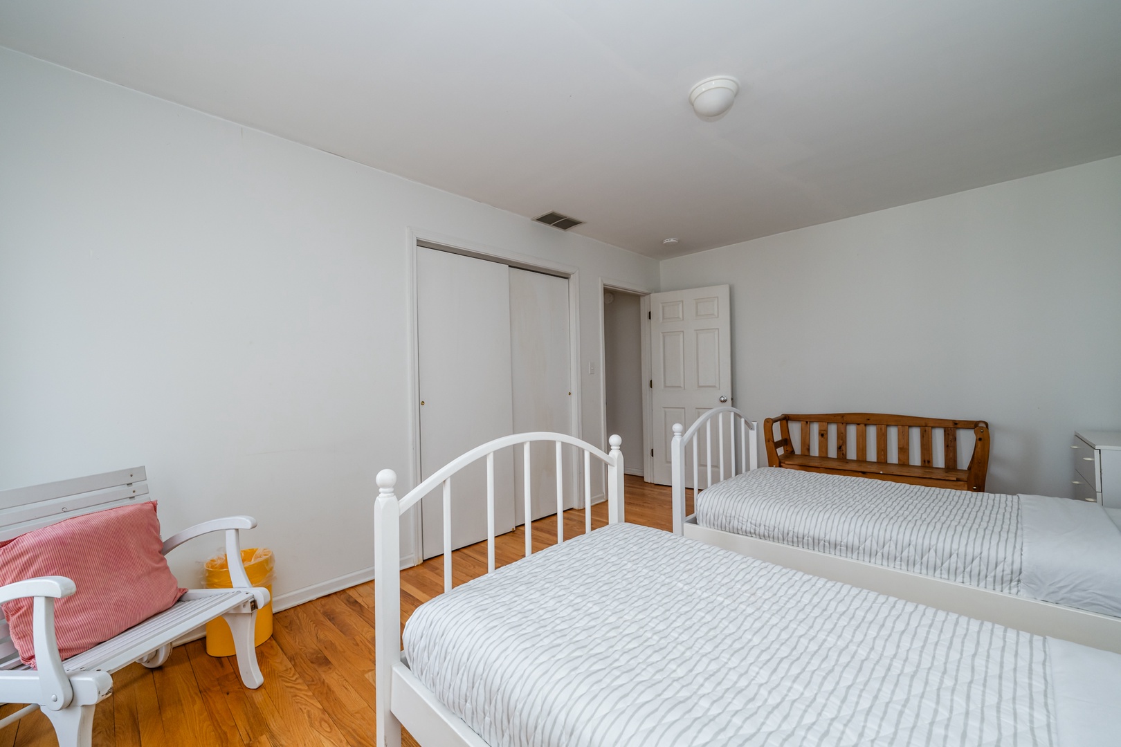Bedroom #2 (Alt Angle)