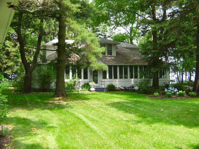 Belle Cottage Front View