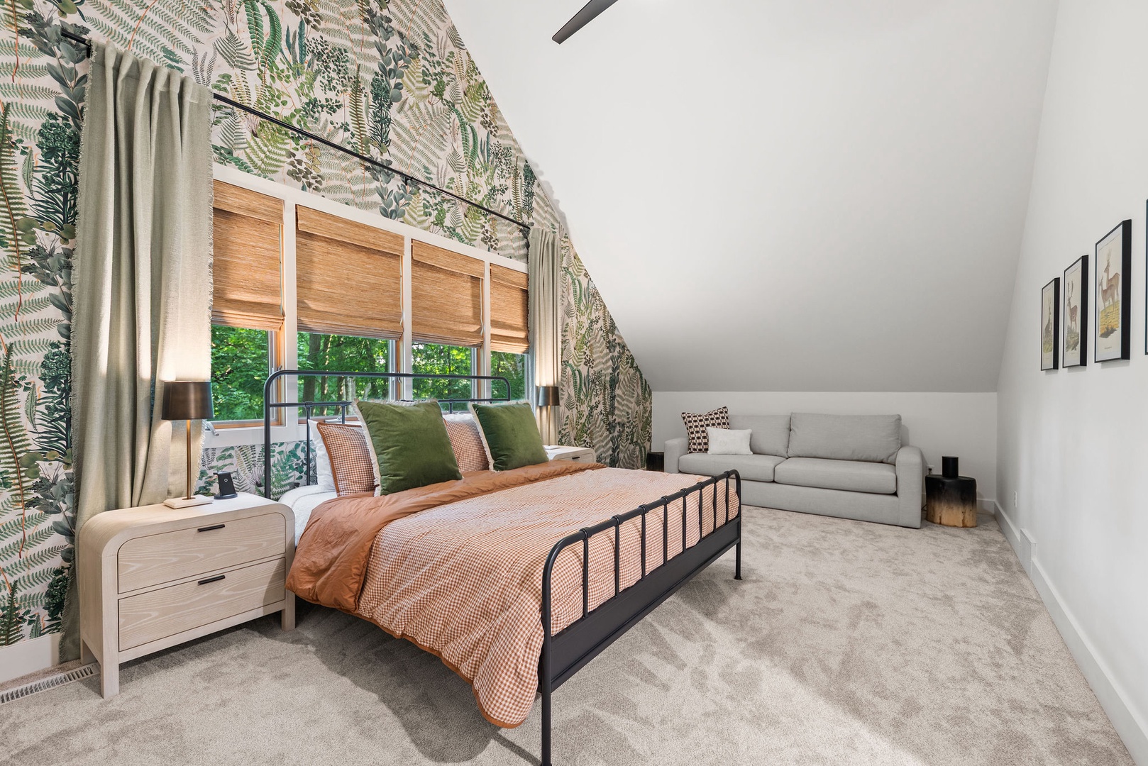 Bedroom #1 (Alt Angle)