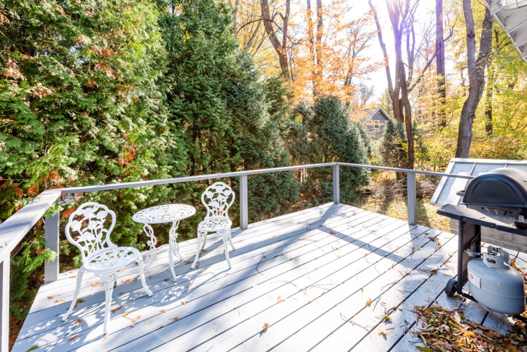 Outdoor Seating