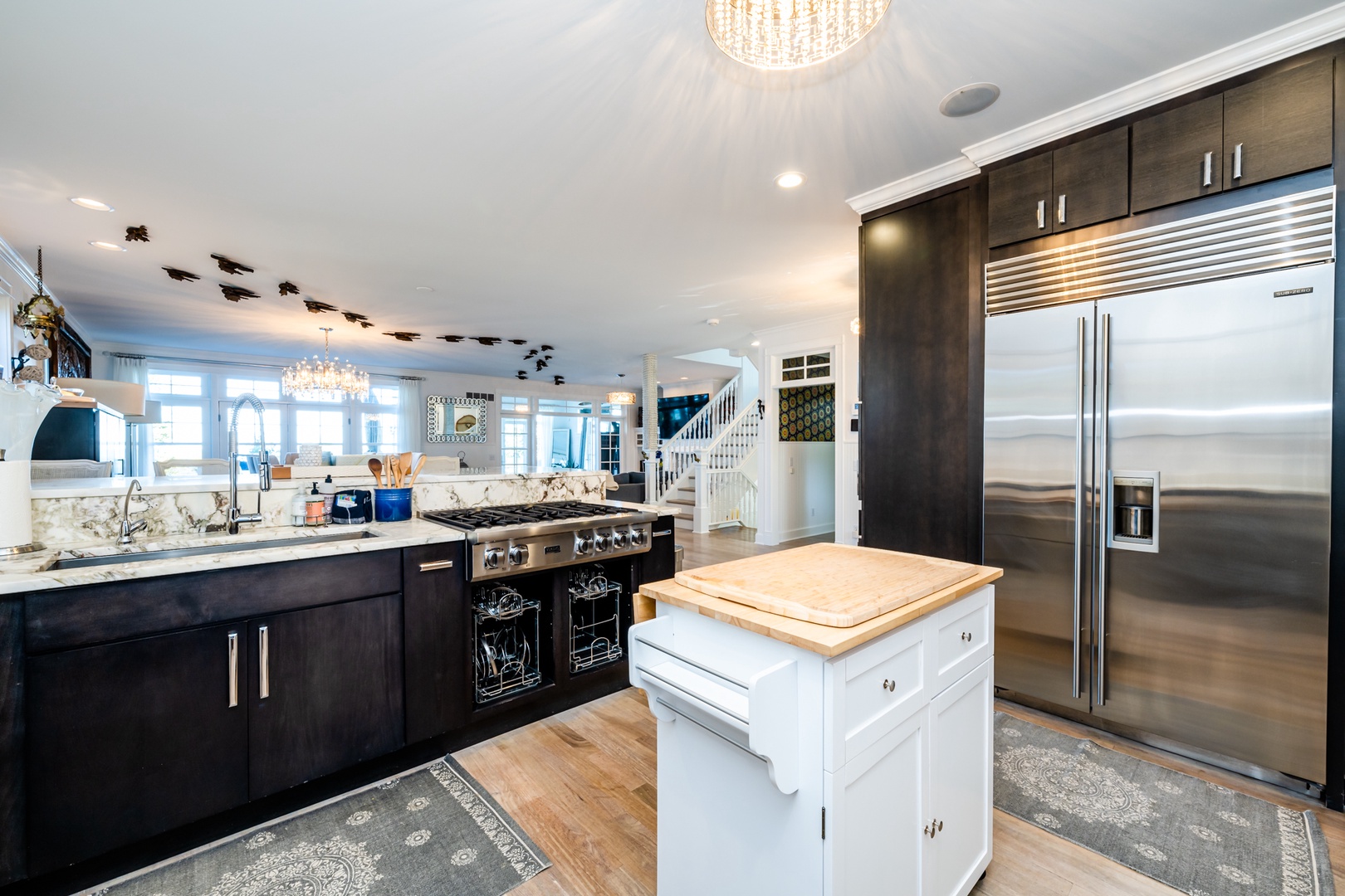 Fully Stocked Kitchen