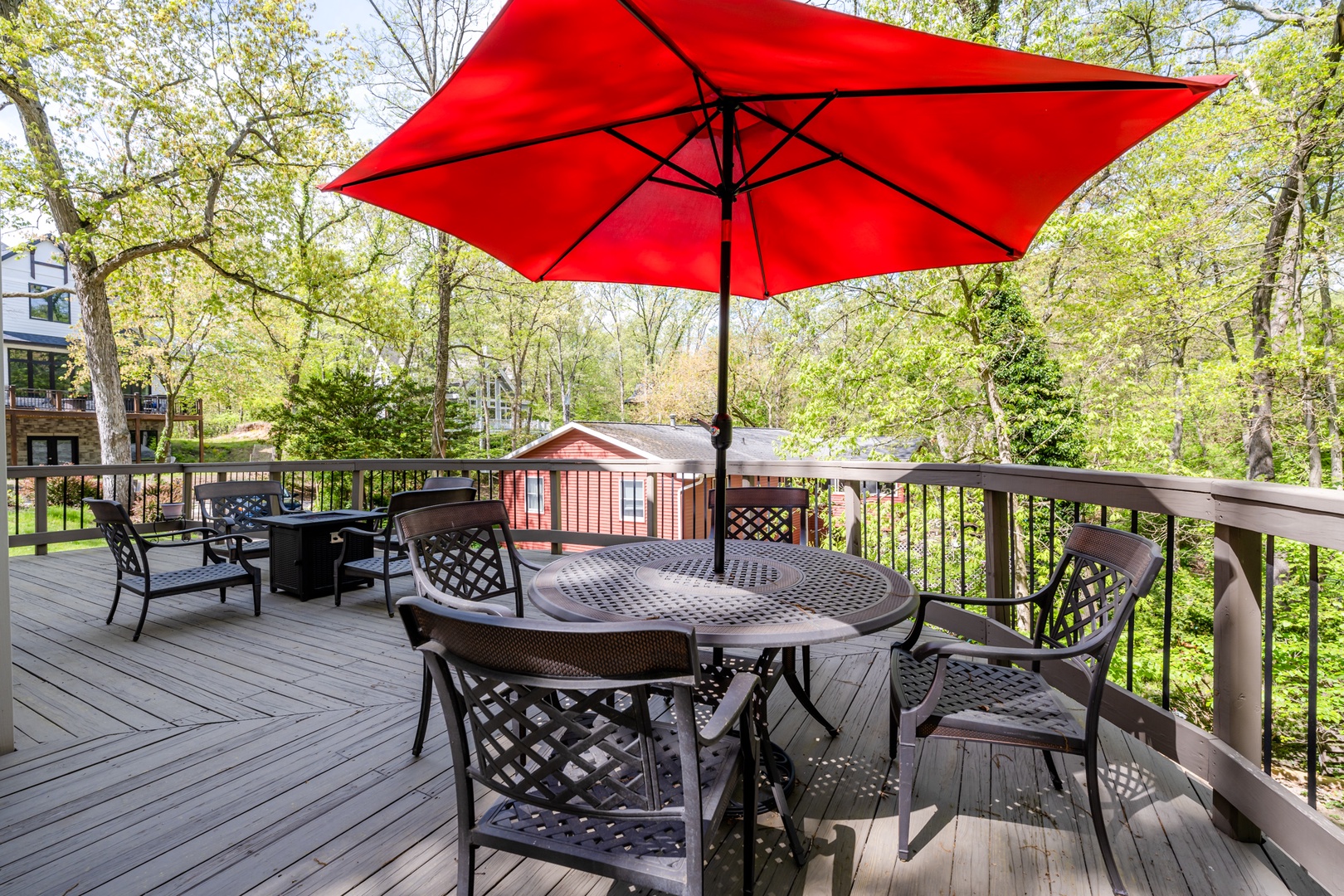 Expansive Outdoor Decking!