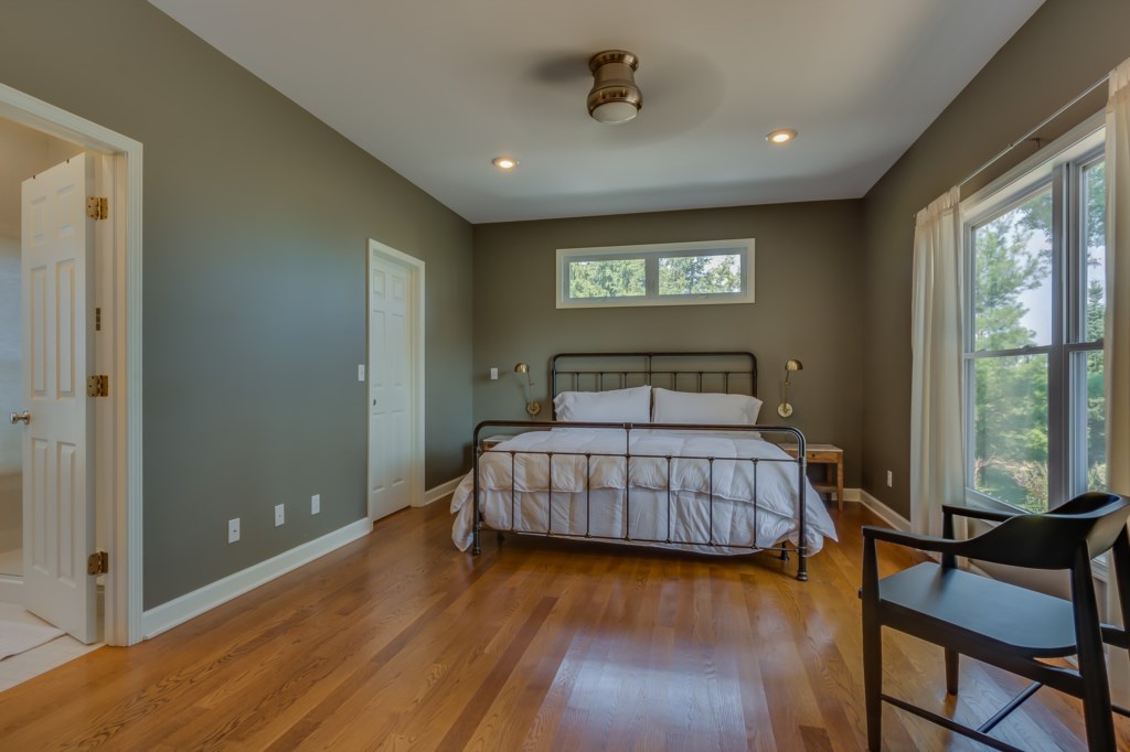 Main Floor Bedroom #2 (with En Suite Bathroom)