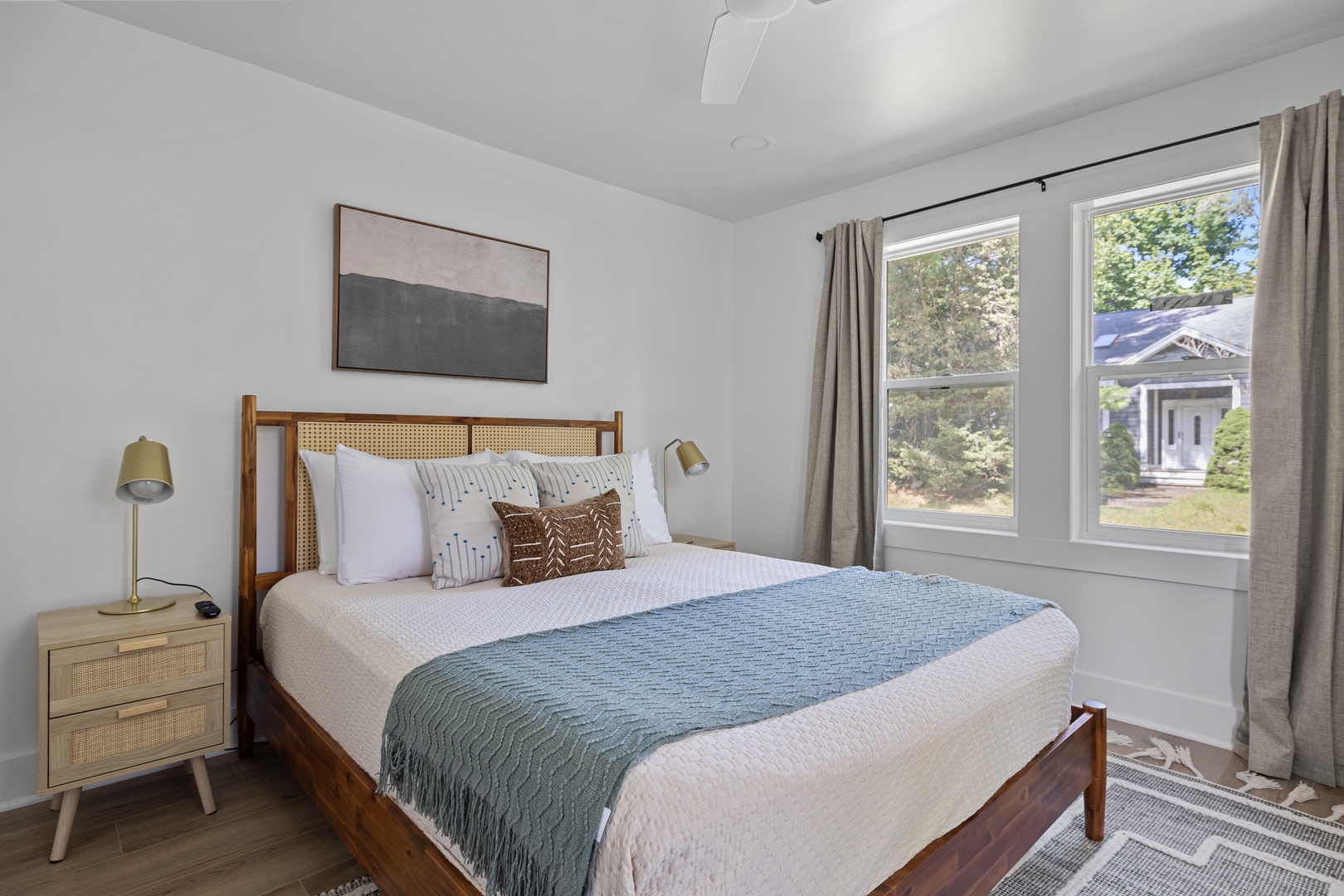 Bedroom #2 (Alt Angle)