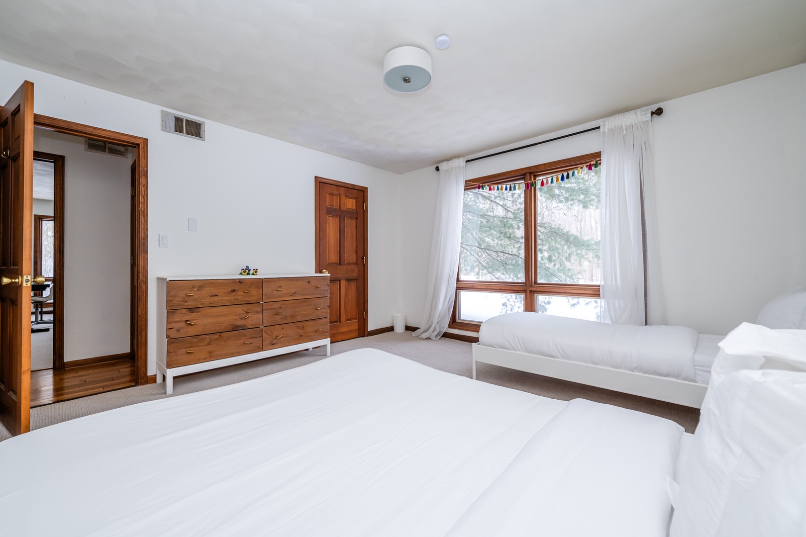 Bedroom #3 (Alt Angle)
