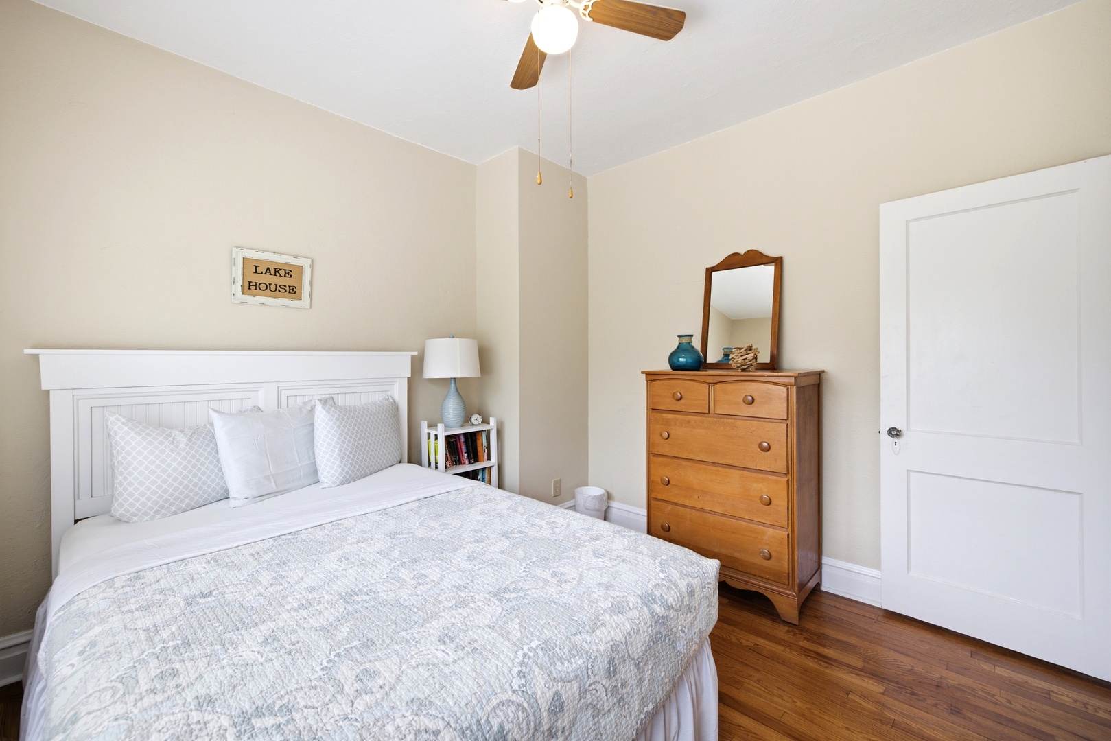 Bedroom #4 (Alt Angle)
