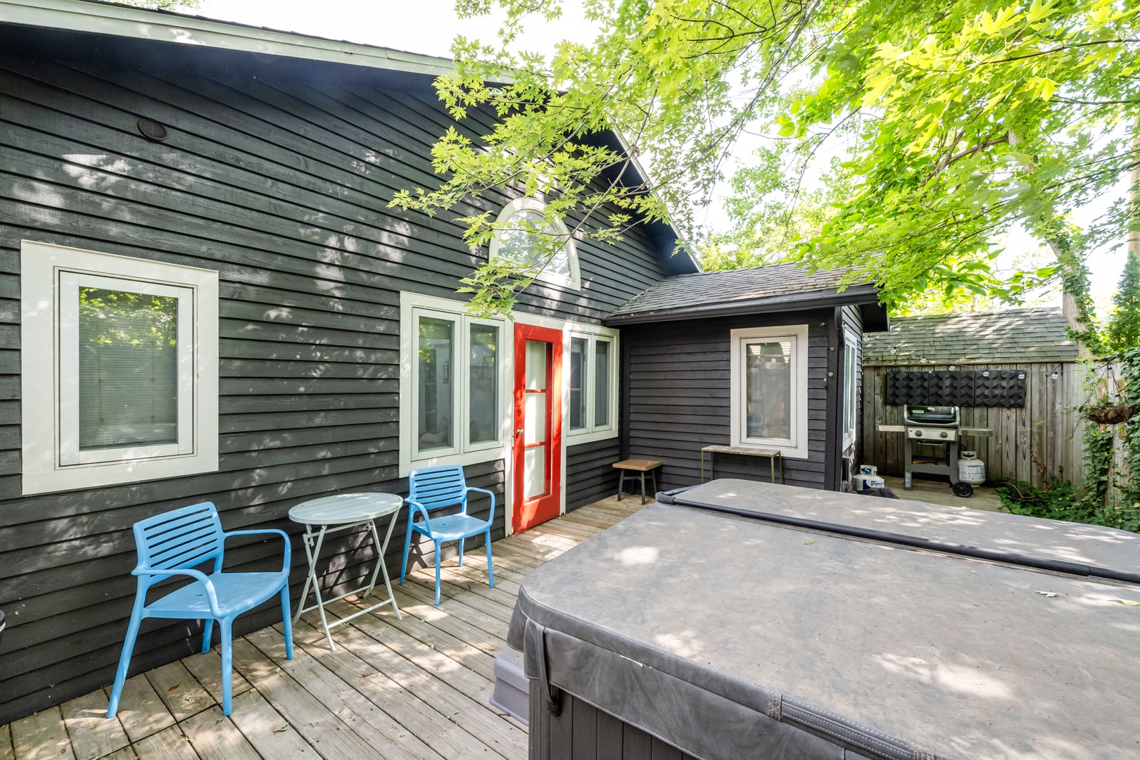Private Hot Tub and Back Deck