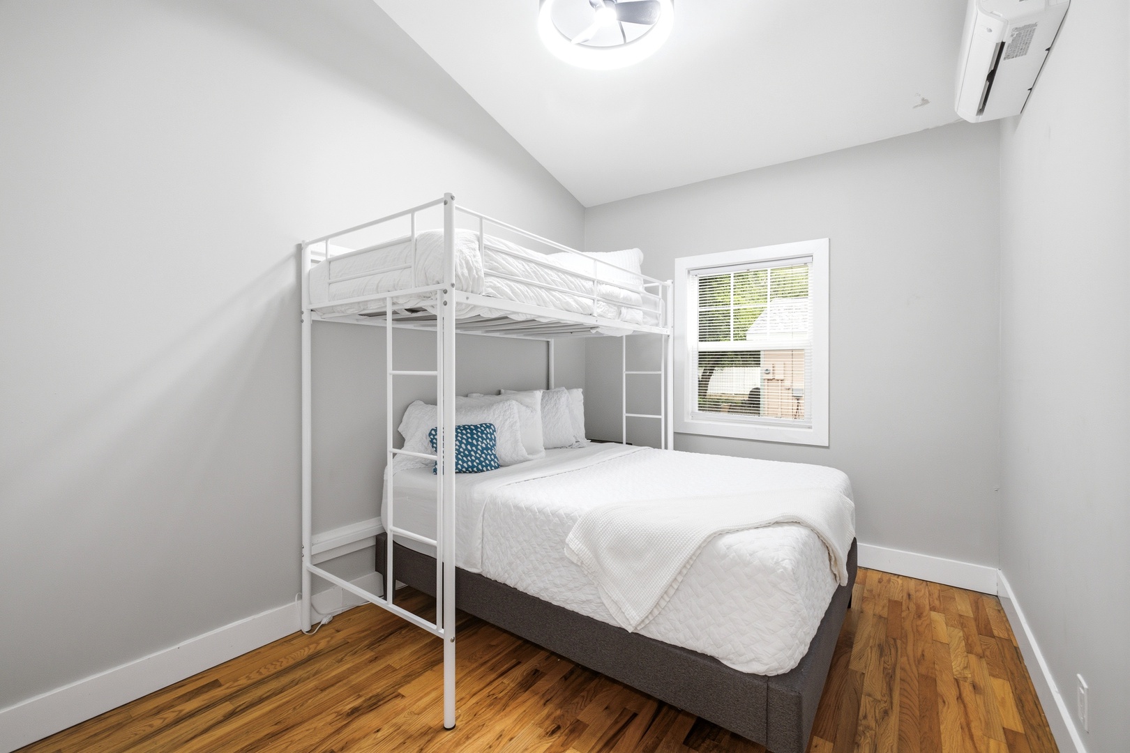 Bedroom #2 (Alt Angle)