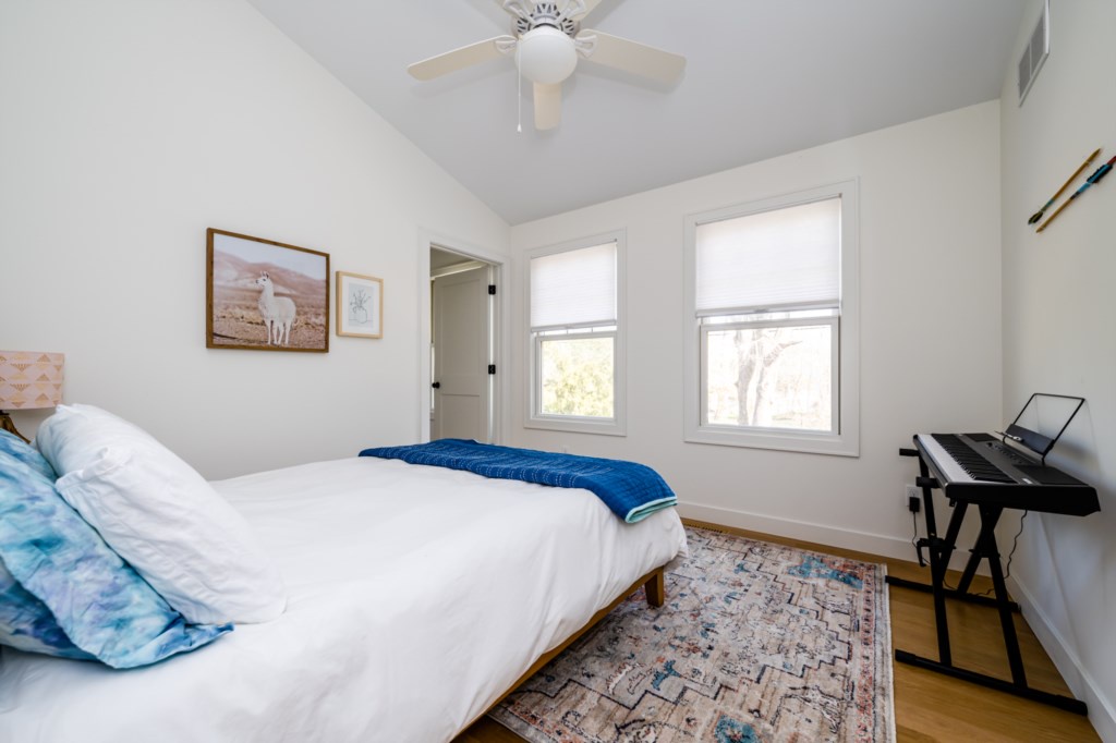 Bedroom #3 (Alt Angle)