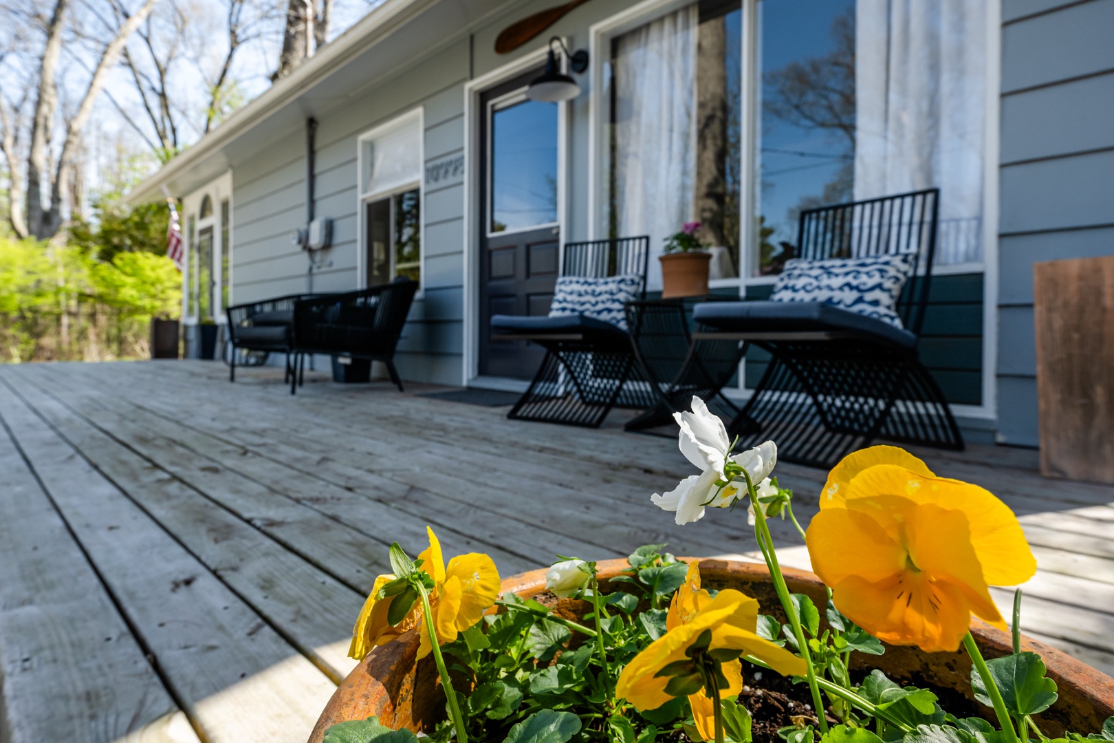 Front Porch Seaating