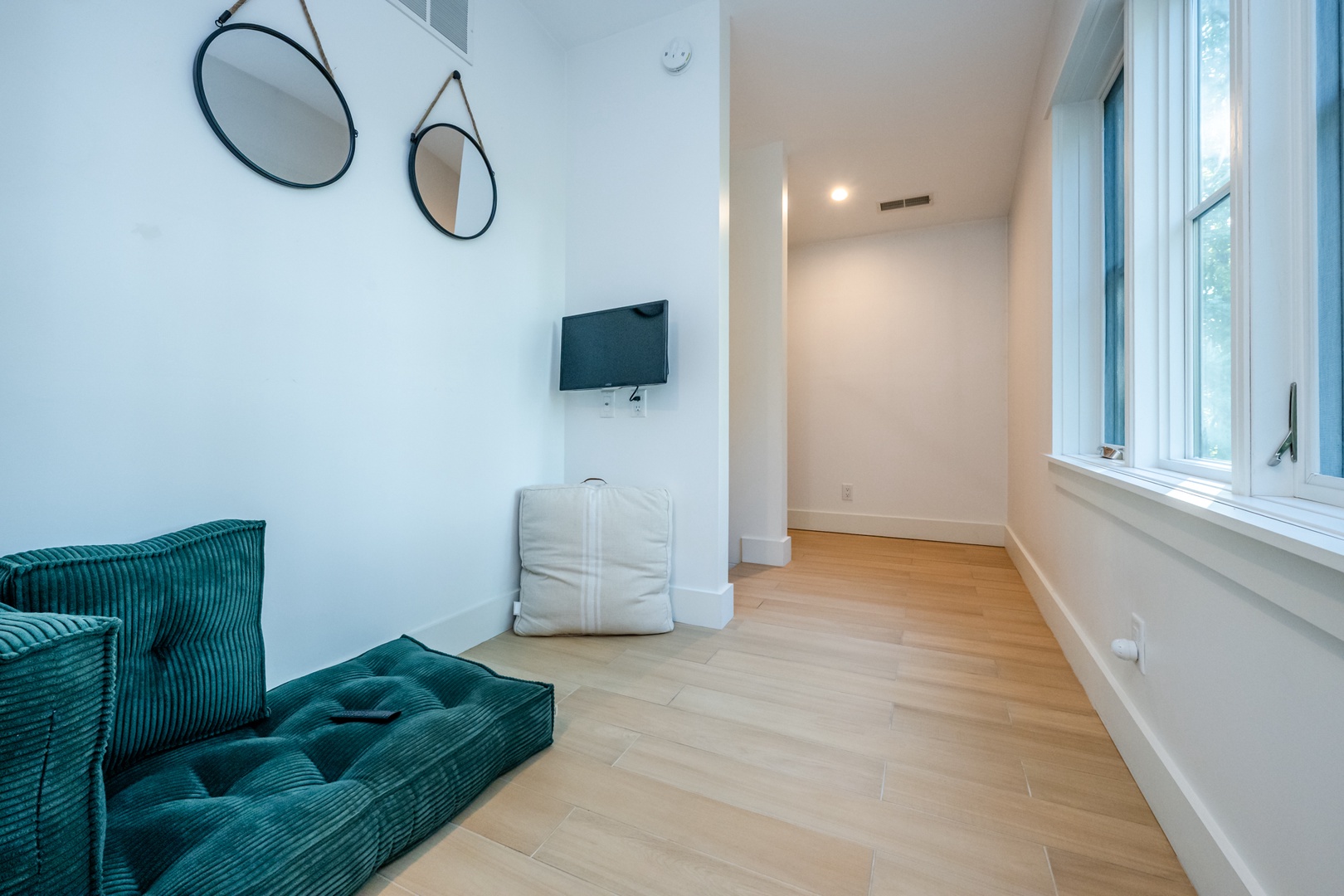 Kids TV Nook