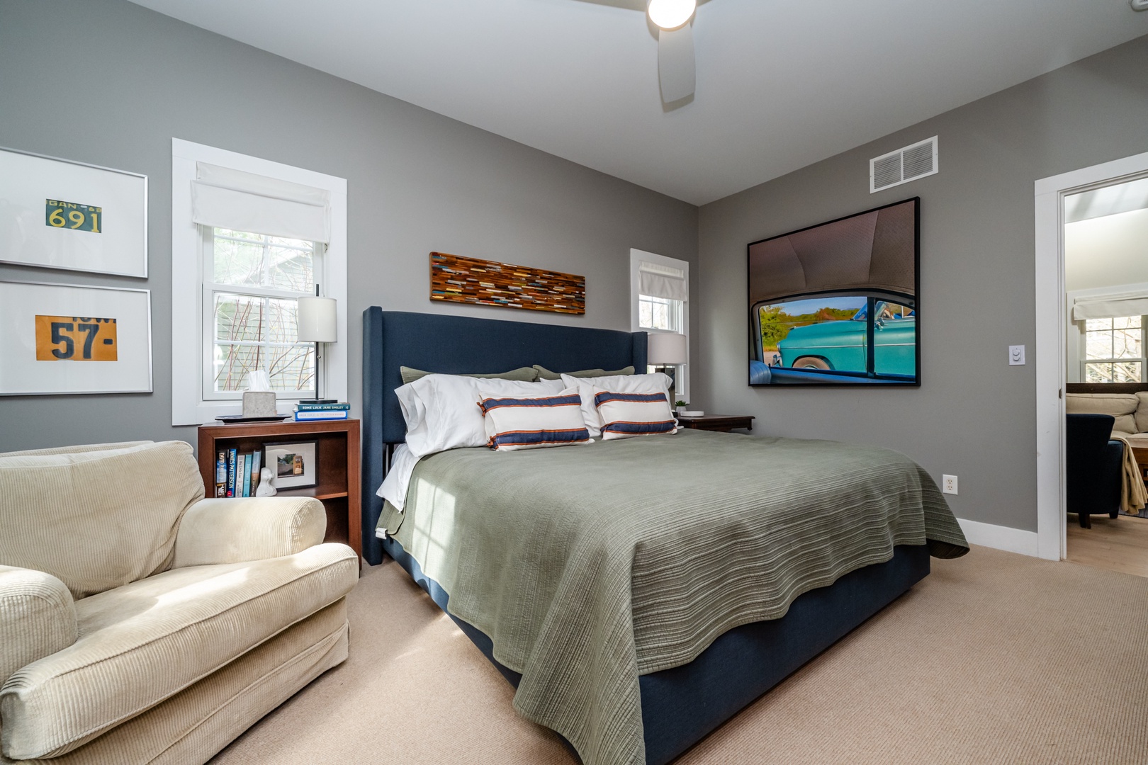 Bedroom #1 (King)