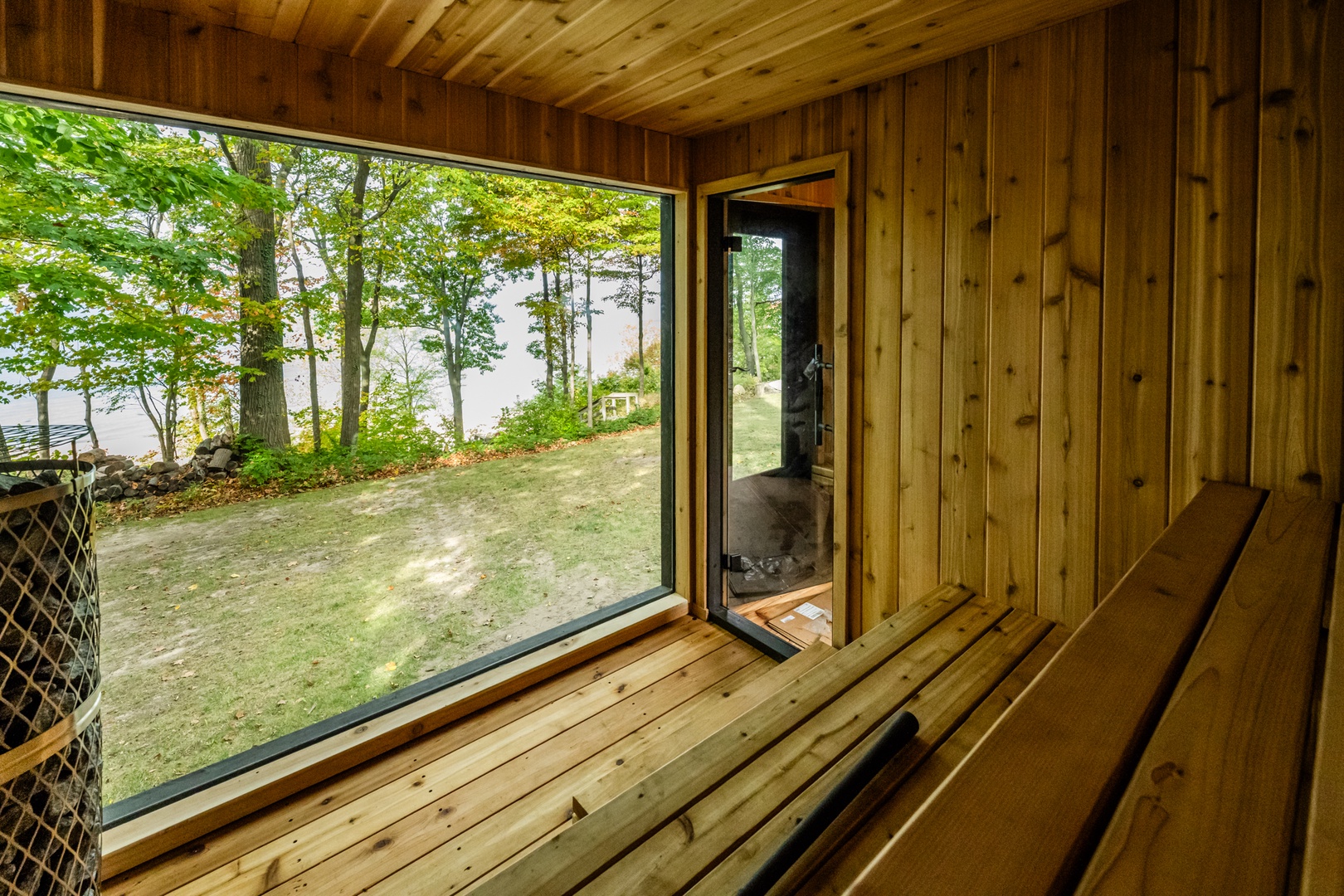 New Outdoor Sauna With Lake Views!